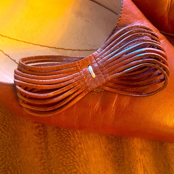 Kate Spade cognac, leather kitten heels - Picture 4 of 6